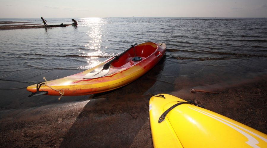 Kayaks aux abords du lac Saint-Jean