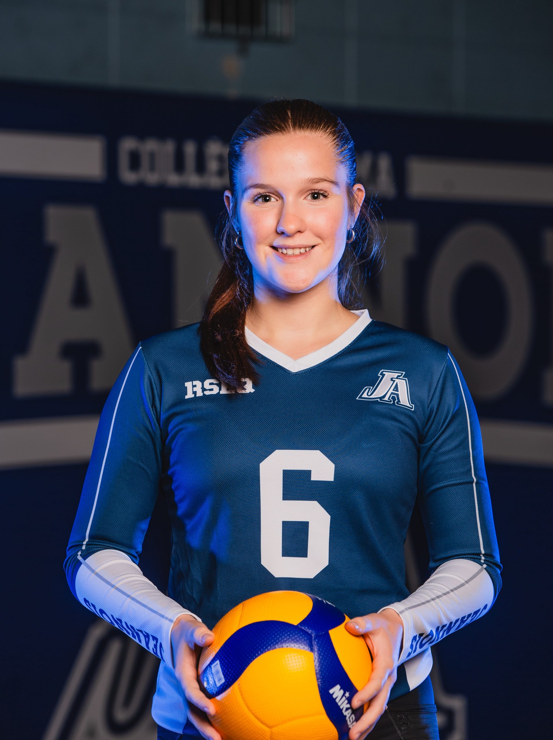 Formation volleyball féminin D2 20232024 Collège d'Alma